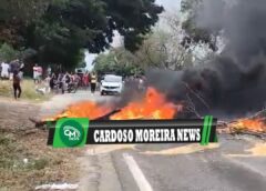 Manifestantes interditam BR-356 em Três Vendas por desaparecimento de morador